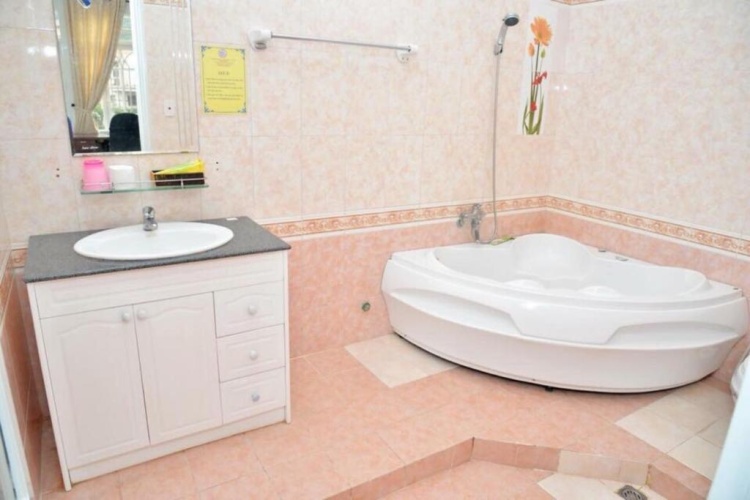 Deluxe Villa