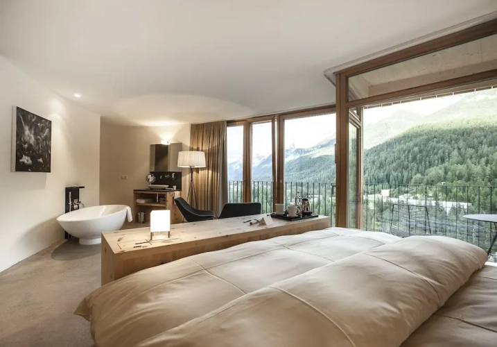 Superior Double room with balcony and with mountain view