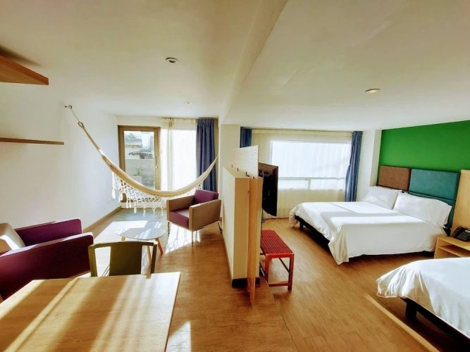 Grand Quadruple Suite