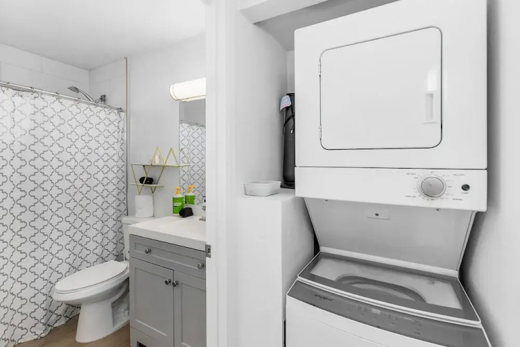 Citrus Blossom 1BR Condo with Pool