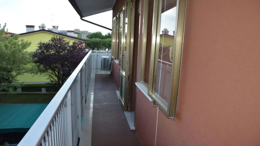 Spacious Seaside Flat in Caorle