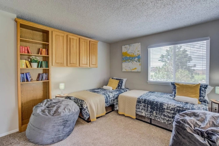 4BR AF Academyw/hot Tub & Firepit