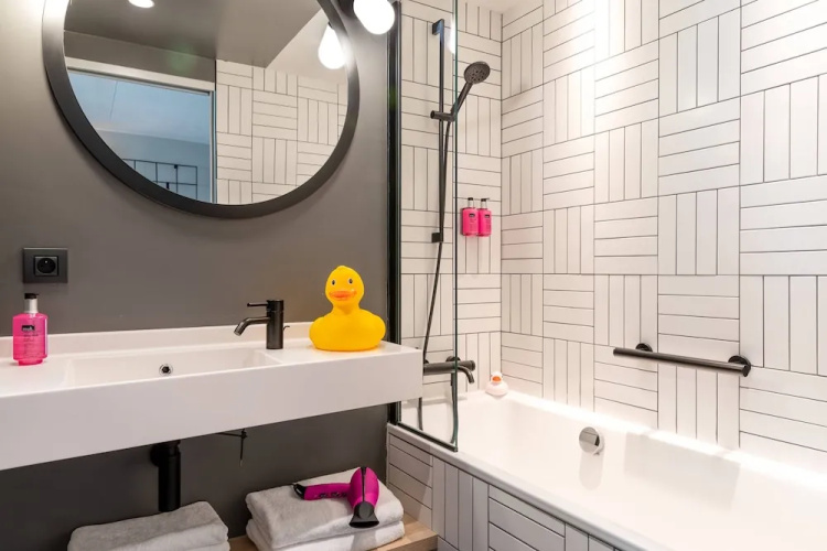 Moxy Bordeaux Hotel