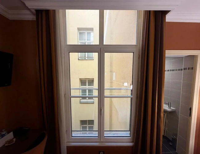Classic Double room with courtyard view