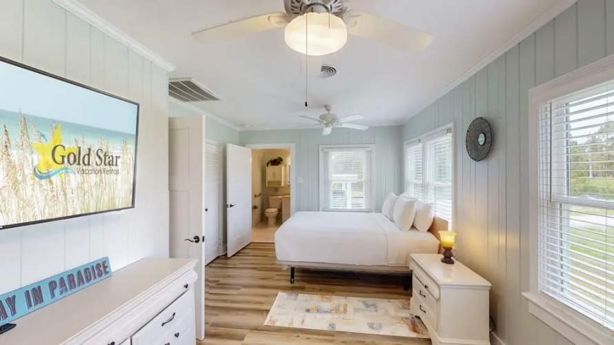 Recently Updated Home w/ Private Pier/boat Slip