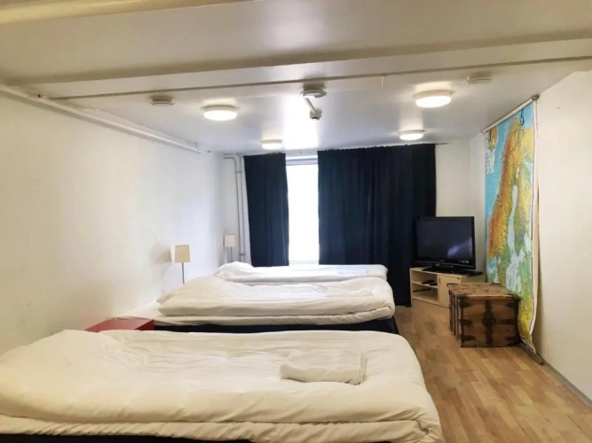 Economy Triple room