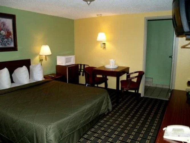 Boulevard Inn