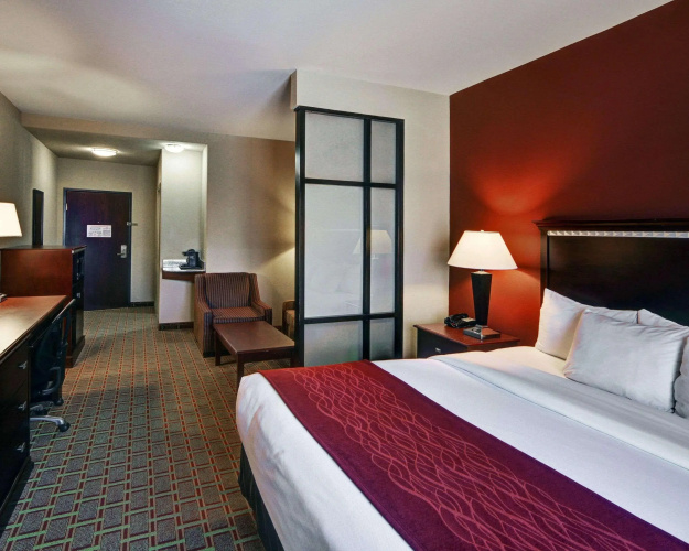 Comfort Suites Lake Worth