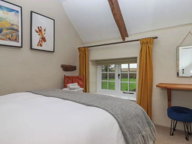 Cherryblossom Cottage