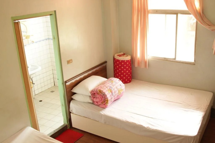 Ron Gong Hotel