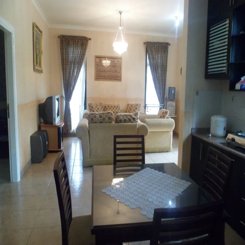 2 Bedrooms Villa