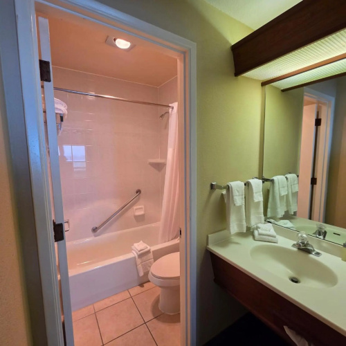 Shilo Inns Newport Oceanfront photo 16