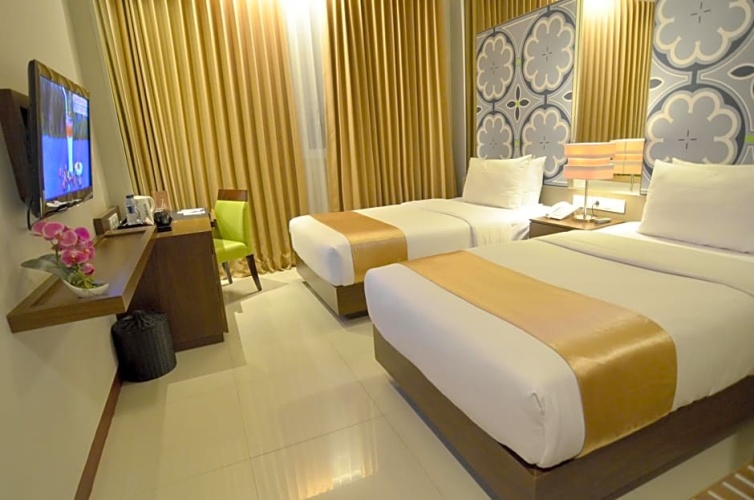 Standard Double room with view