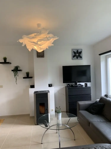 2 Bedrooms Cottage
