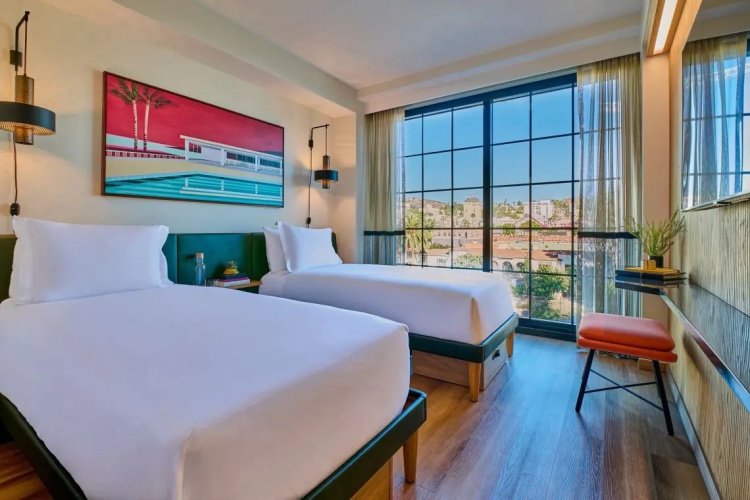 Twin room