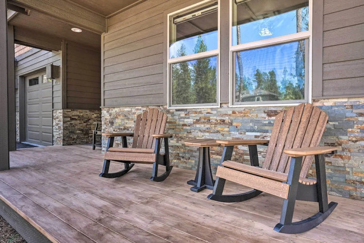 Northwest Sunriver Getaway w/ Community Amenities!