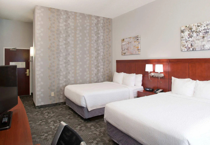 Courtyard Charlotte Ballantyne