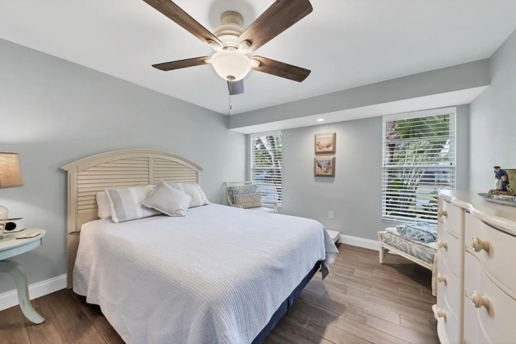 2 Bedrooms Cottage