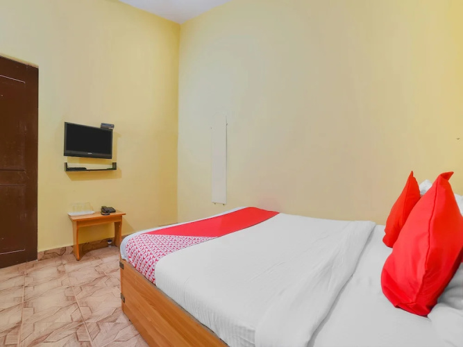 OYO 7509 O Classio Baga Beach Resort