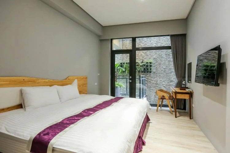 Standard Double room with balcony