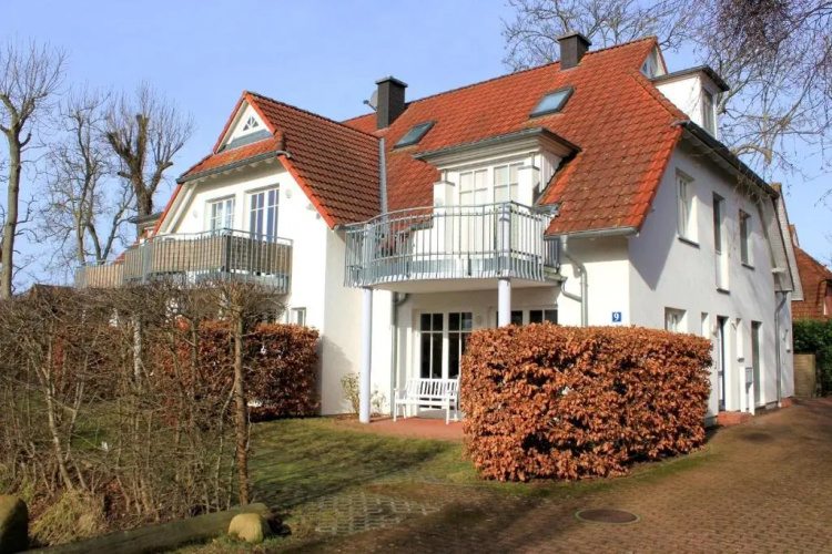 Alte Reihe 9 Wohnung 1