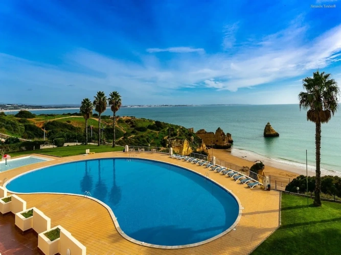 1 Bedroom Apartment with balcony