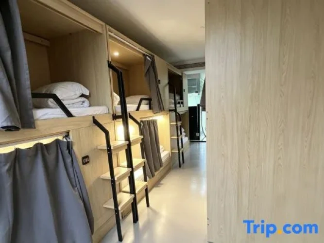 Bed in Dorm (female dorm)
