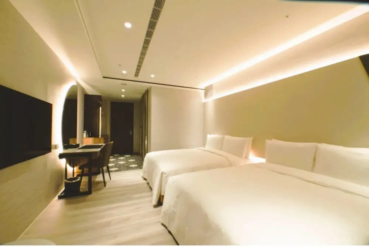 JingIn Hotel