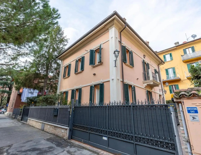 BolognaRoomscom - Villa Bottrigari