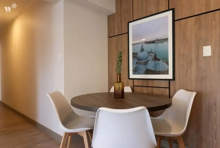 w Comfortable 2BR With Balcony in Miraflores