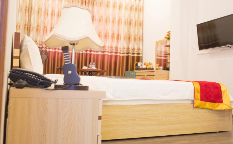 Canh Hung Hotel