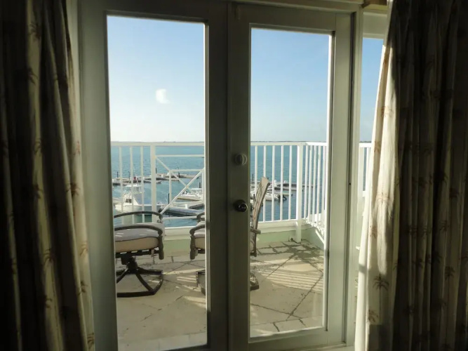 February Point Villa BB1