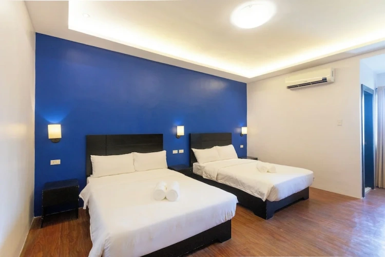 Deluxe Quadruple room