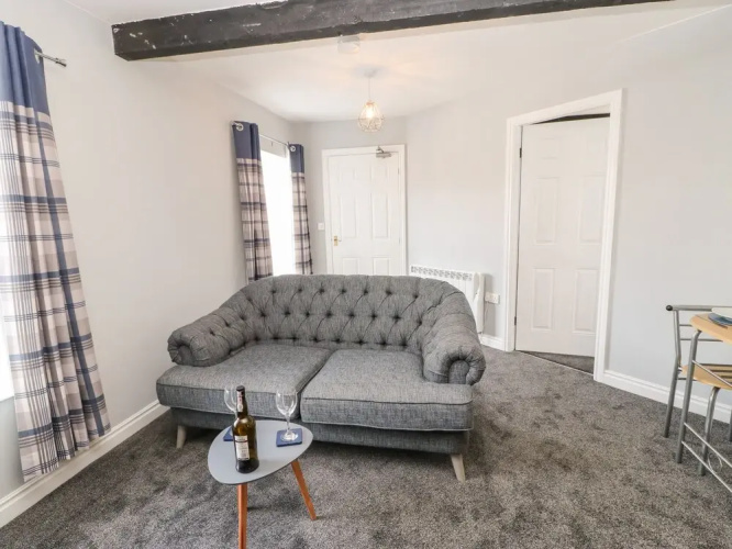 3 Kings Mews