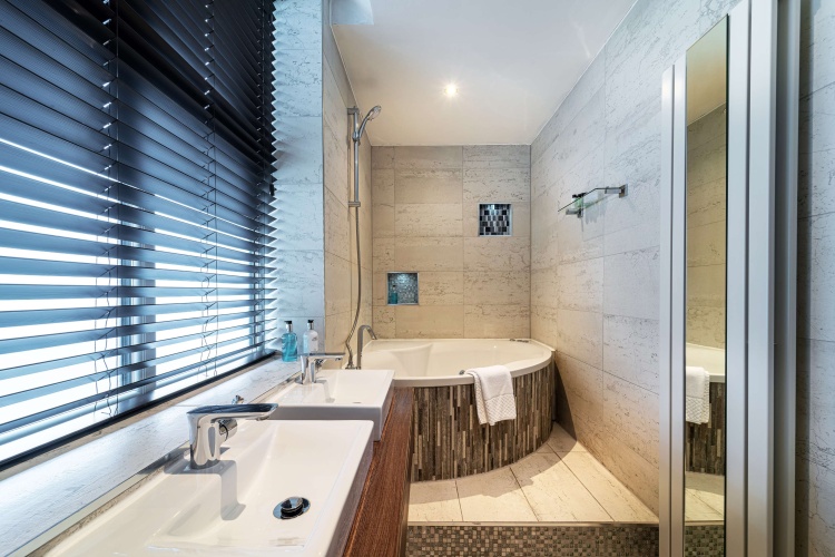 The Bold Hotel, BW Signature Collection photo 10