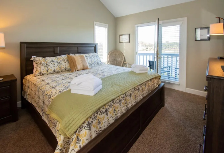 368 Ocean Point