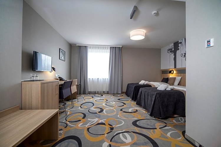 Deluxe Family room
