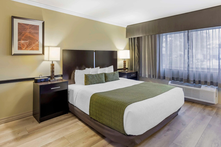 Best Western Canoga Park Motor Inn photo 6