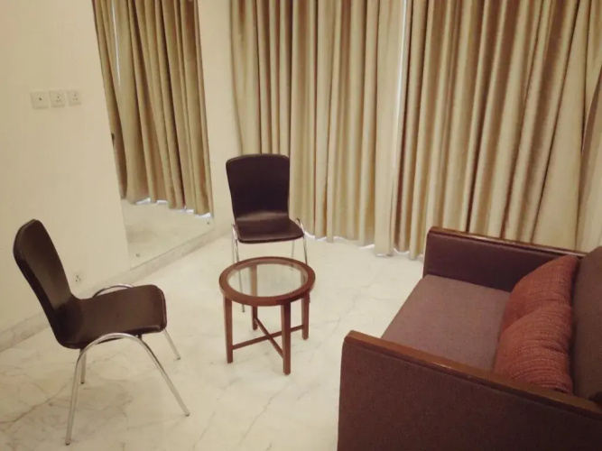 Stately Suites NH 8