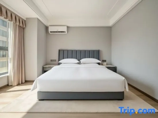 2 Bedrooms Suite with city view