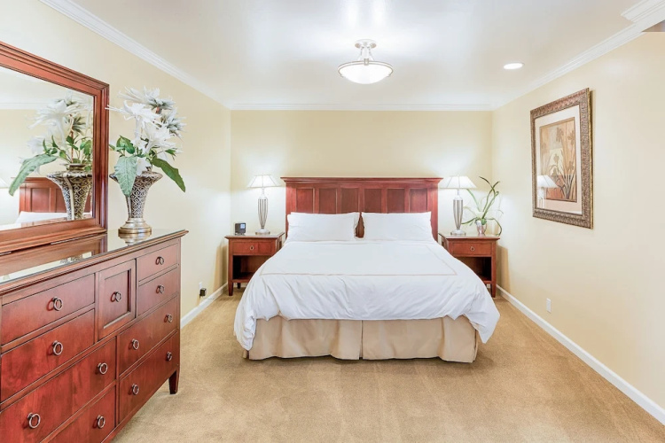 1-Bedroom Condo Near Trails