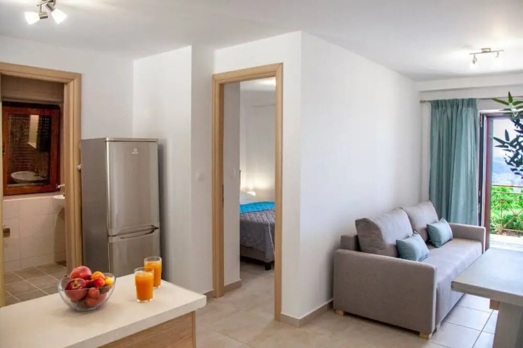 Agios Petros Apartments 1