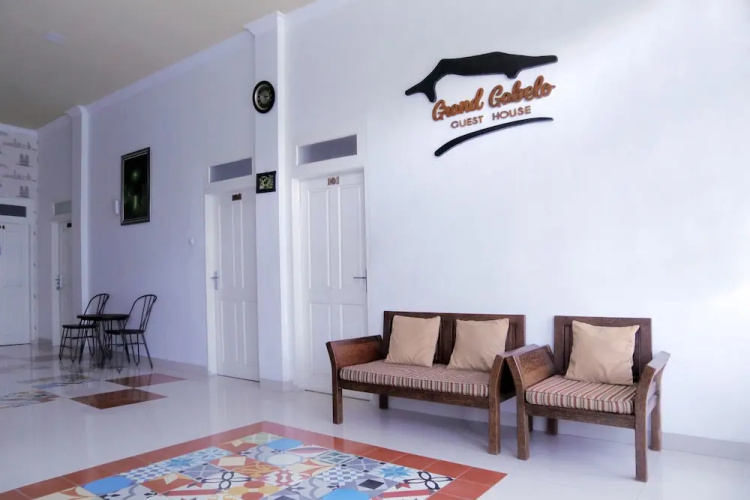 OYO 1386 Hotel Grand Gabelo