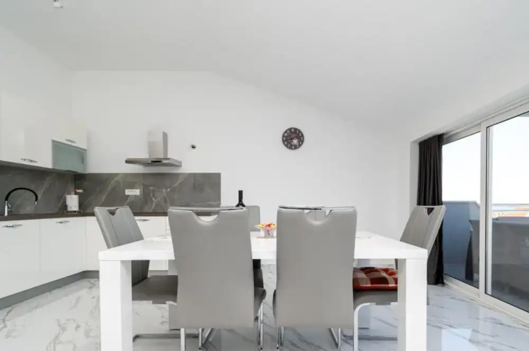 Panoramic View Apartment ILM