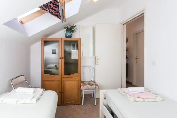 Apartments Marija - 50m from beach