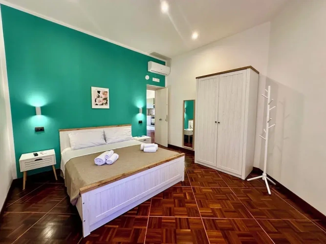 Classic Double room with city view