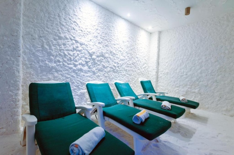Tofinis Hotel photo 20