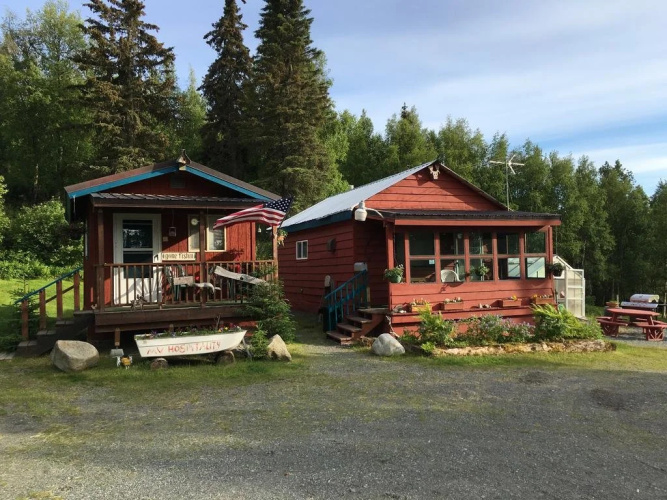 Red Cabin Bed & Breakfast