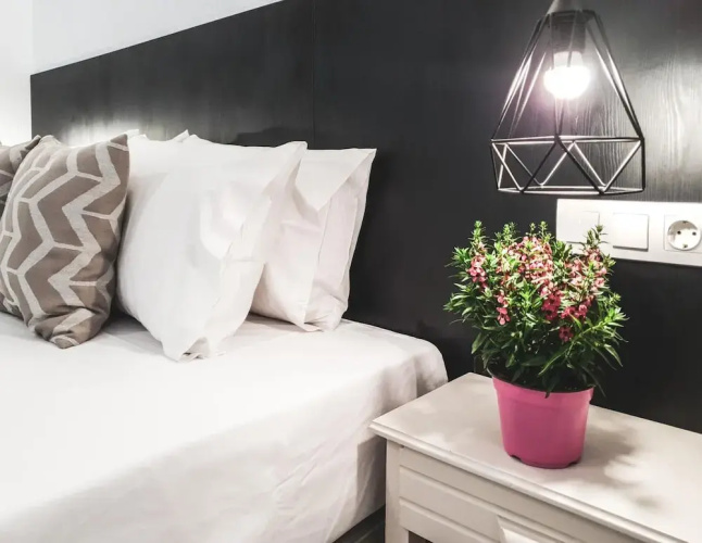 Imeres Studios & Apartments