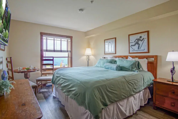 Rimfire 151- 152 Unique 2 Br Condo